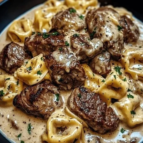Cracked Garlic Steak Tortellini served in creamy sauce
