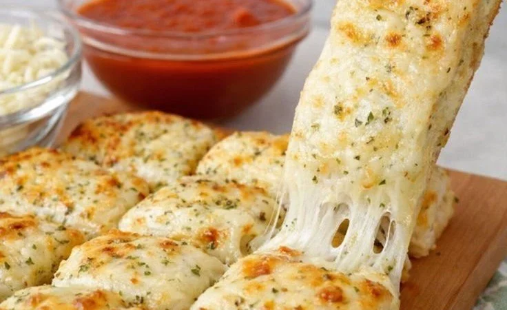 Homemade Cheesy Breadsticks