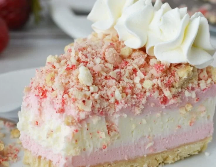 Strawberry Crunch Cheesecake