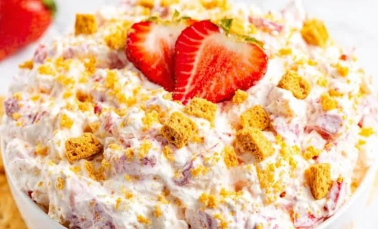 Strawberry Cheesecake Fluff Salad