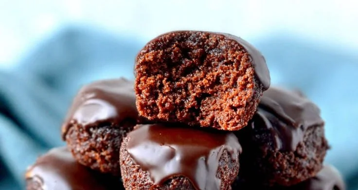 Texas Sheet Cake Bites