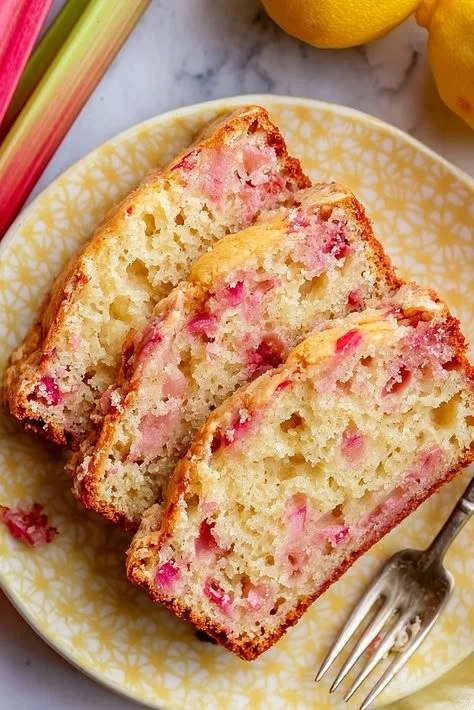 Homemade Lemon Rhubarb Bread