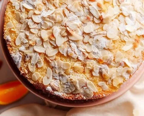 Homemade Rhubarb and Orange Cake