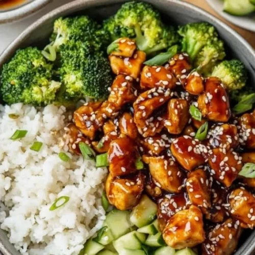 Delicious Honey Garlic Chicken Bowl with vegetables and rice
