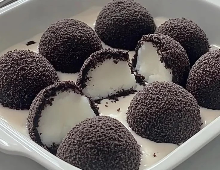 Oreo Mochi