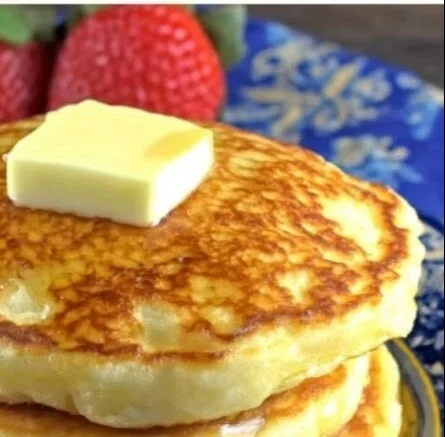 Small Batch Buttermilk Pancakes