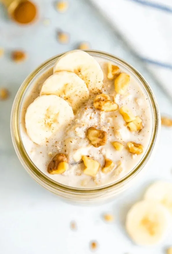 Overnight Oats with Banana and Yogurt: Expert Breakfast