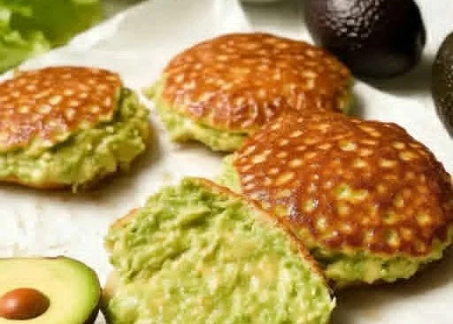 Delicious Avocado Bread Buns: Healthy and High-Protein!