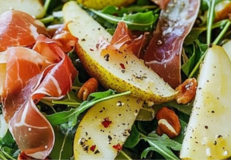 Pear and Prosciutto Rocket Salad